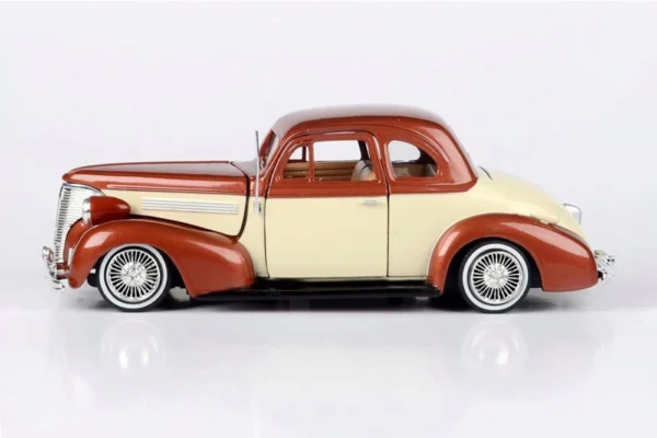 1939 Chevy Coupe Lowrider 1/24 Scale Diecast Model Car - Image 4