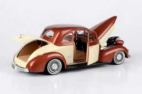 1939 Chevy Coupe Lowrider 1/24 Scale Diecast Model Car - Image 3