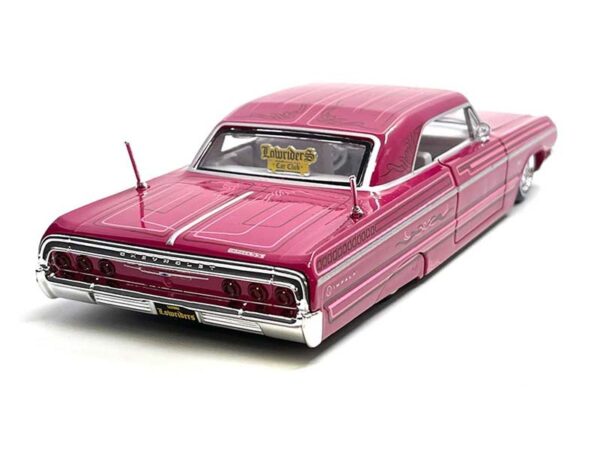 1964 Chevy Impala Design Lowriders 1/24 Scale Diecast Model Toy Car - Image 3
