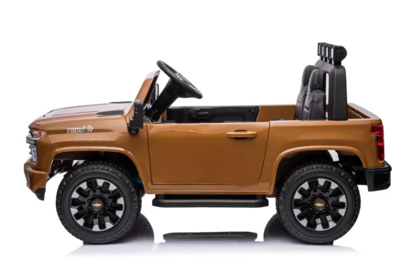 Chevy Silverado ride on 24V - Image 4